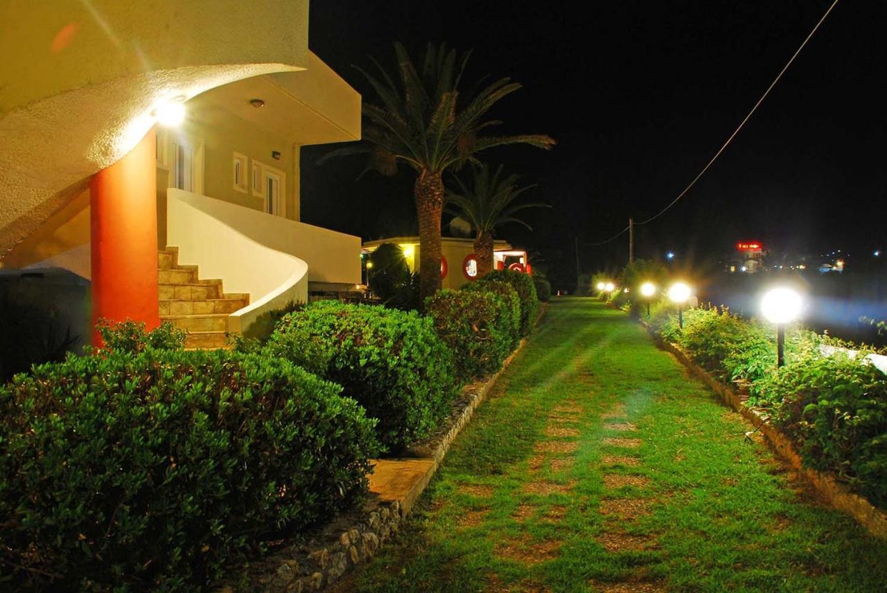 Ermioni Hotel Paralia Kourna エクステリア 写真