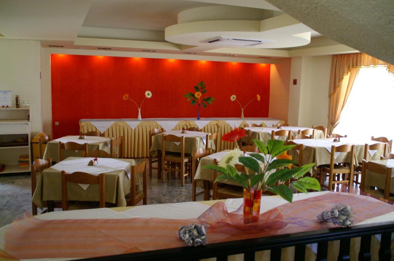 Ermioni Hotel Paralia Kourna エクステリア 写真