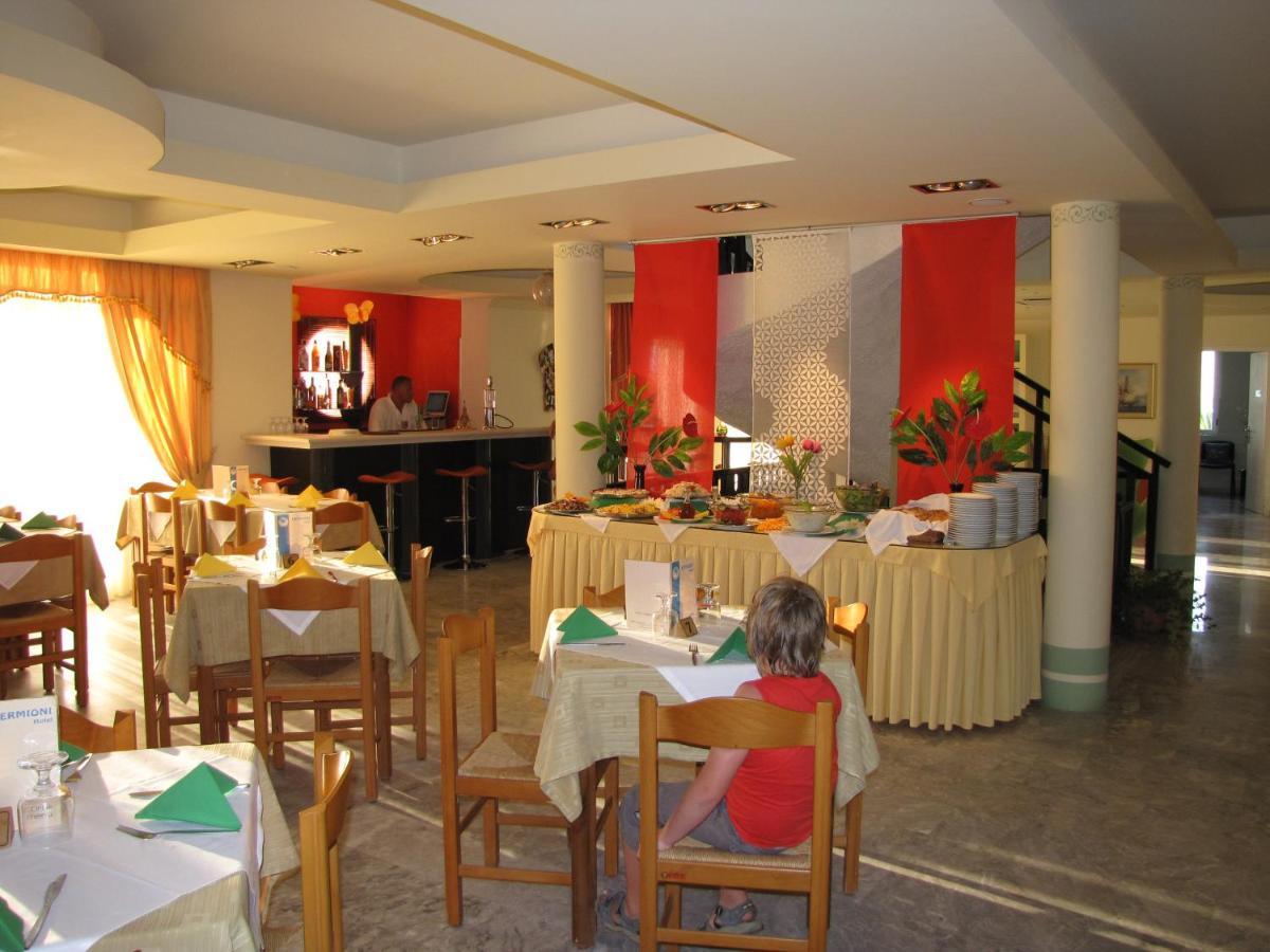Ermioni Hotel Paralia Kourna エクステリア 写真